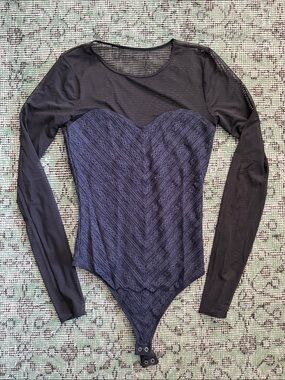 Abercrombie & Fitch Black Lace Chevron Mesh Long-Sleeve Bodysuit